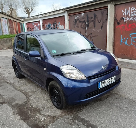 Daihatsu Sirion cena 7900 przebieg: 168000, rok produkcji 2005 z Inowrocław małe 742